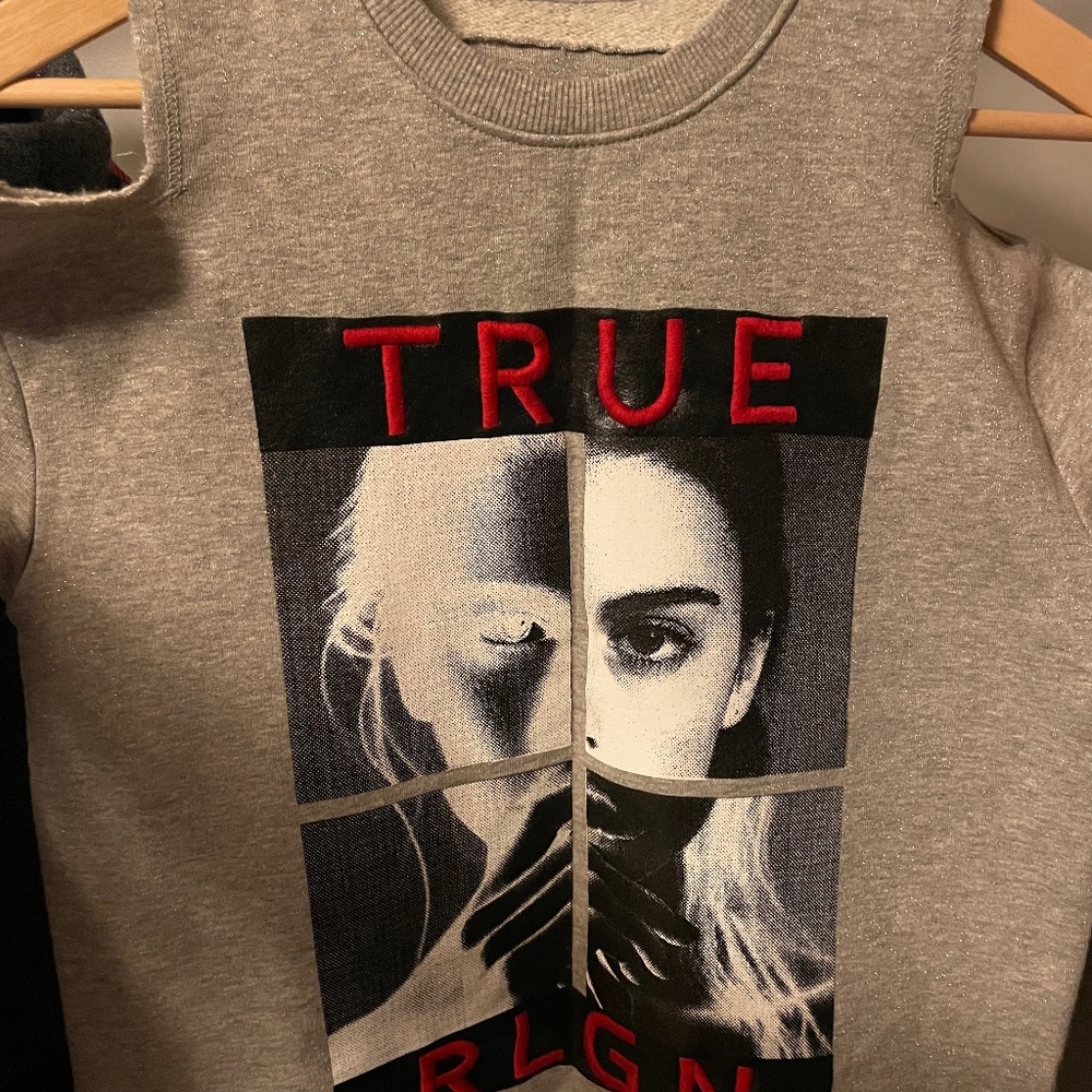 True religion sweater